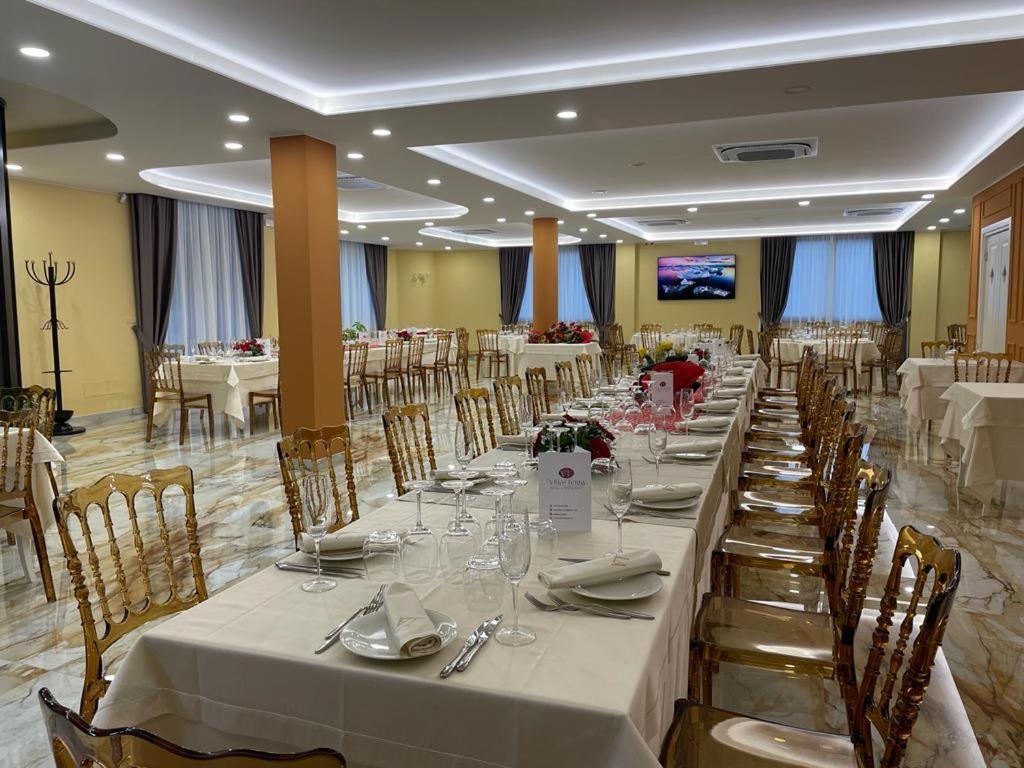 Hotel Ristorante Villa Terry ラウリーア・インフェリオーレ エクステリア 写真