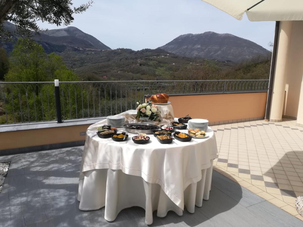 Hotel Ristorante Villa Terry ラウリーア・インフェリオーレ エクステリア 写真